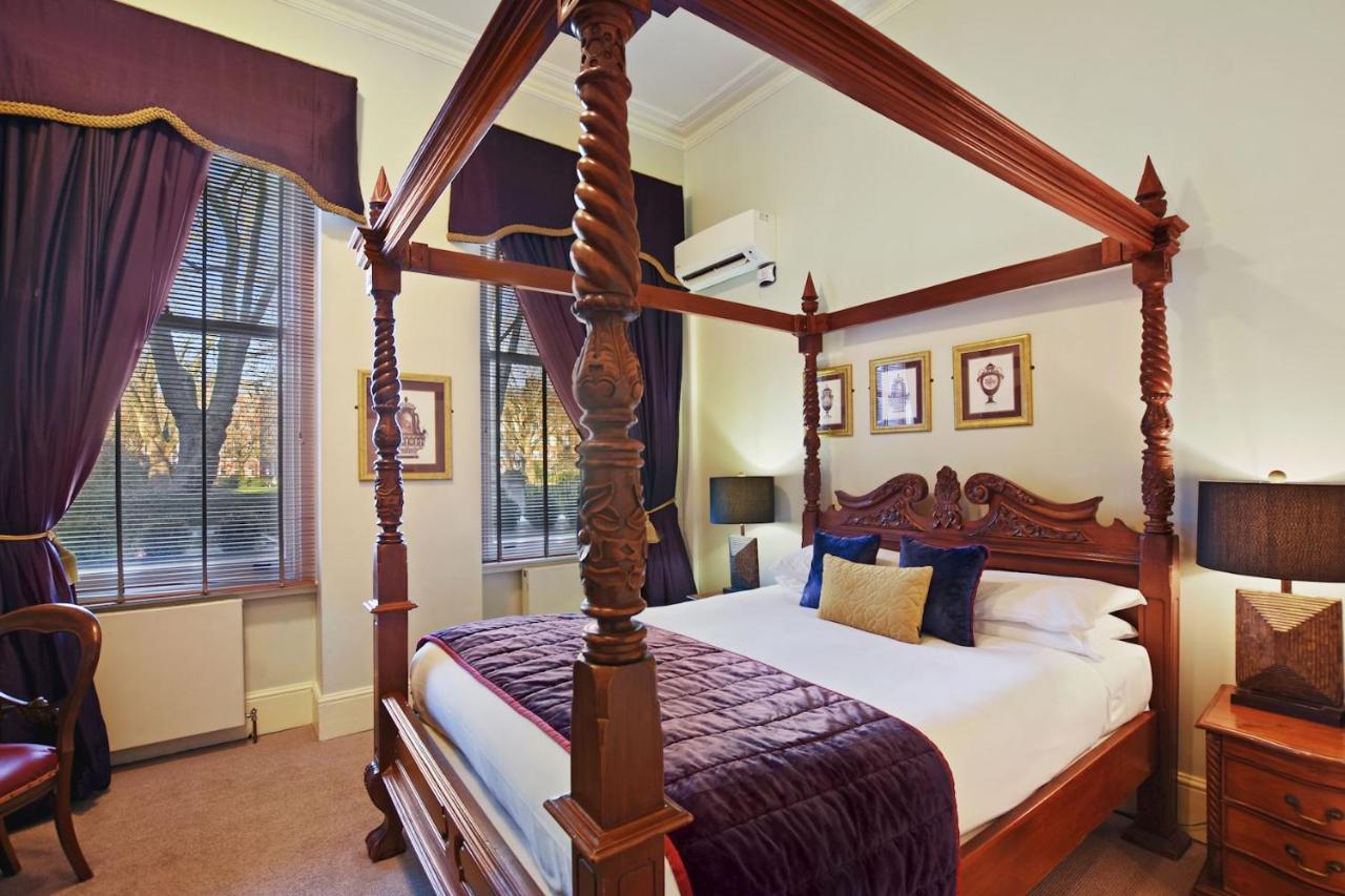 Twenty Nevern Square Hotel 4*